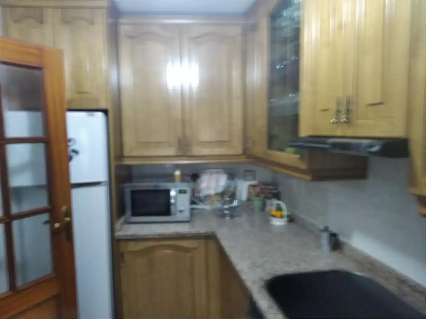 Cuina de Casa o xalet en venda en San Esteban de la Sierra amb Balcó