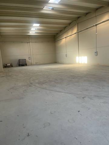Nave industrial en Alquiler en Oyón-Oion