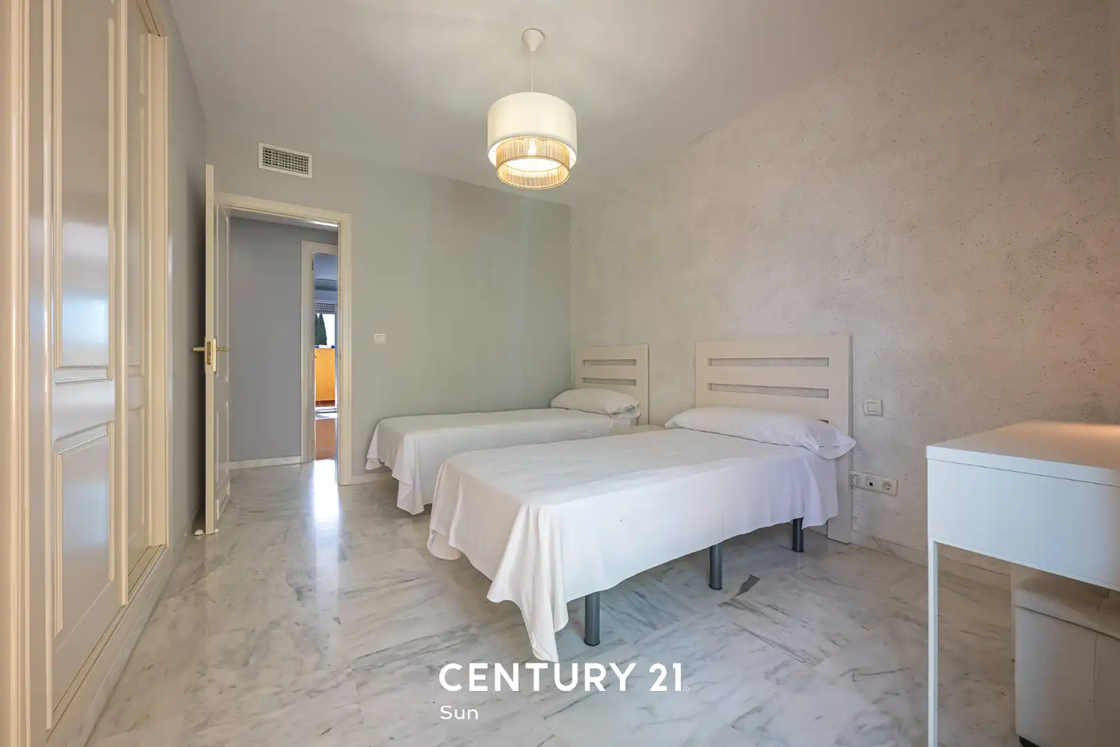 Bedroom of Attic for sale in Marbella  with Air Conditioner, Heating and Terrace