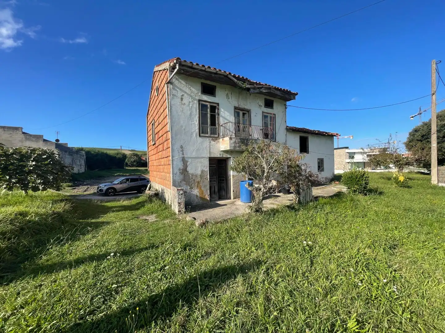 Vista exterior de Casa o chalet en venta en Santa Cruz de Bezana