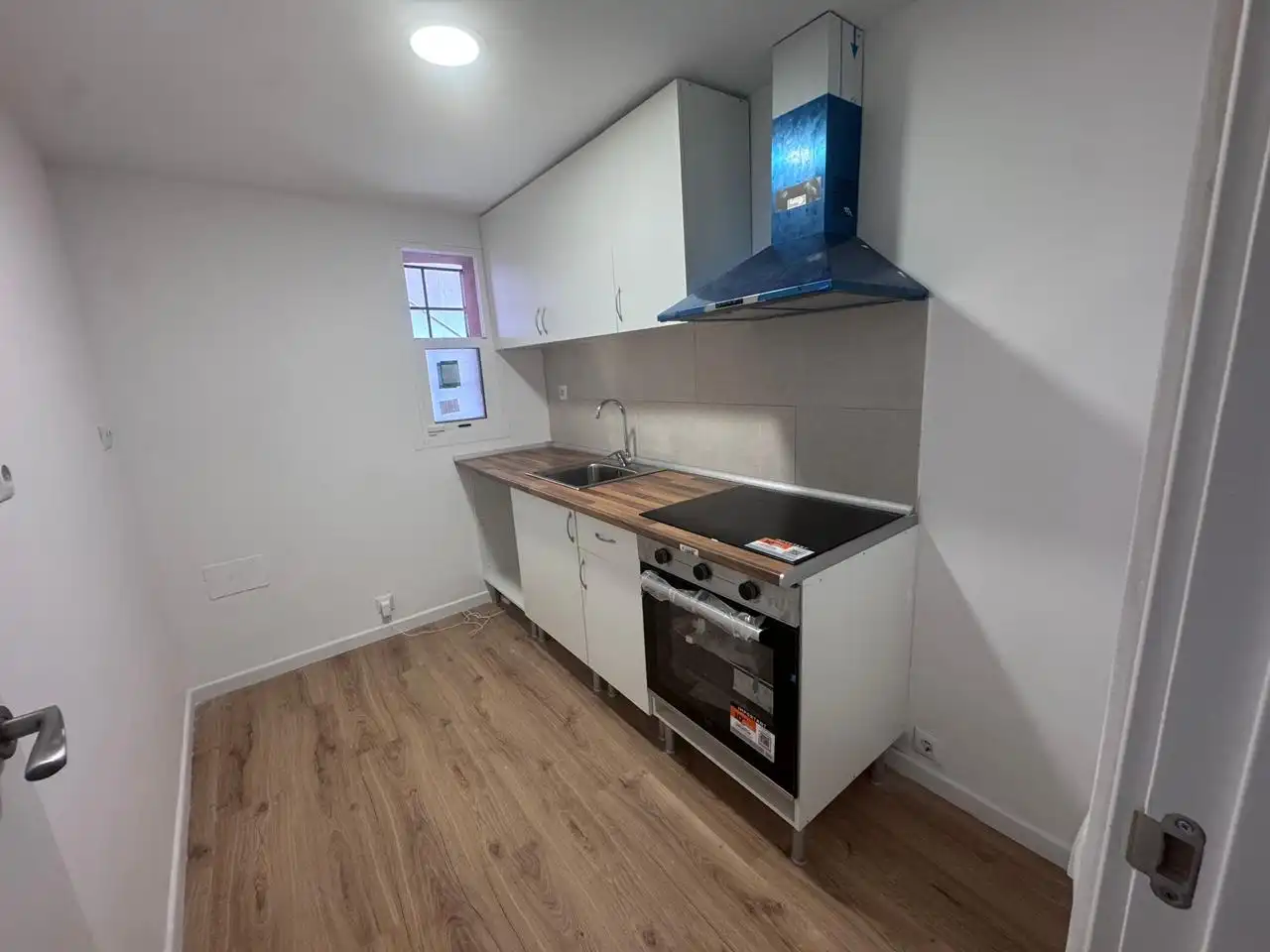 Cocina de Casa o chalet en venta en Barcelona con Jardín privado y Terraza