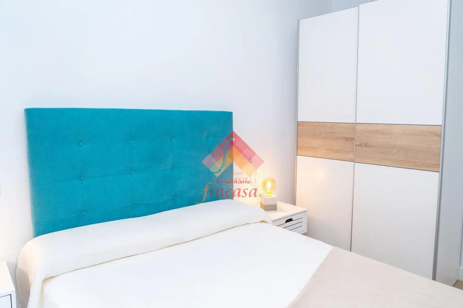 Bedroom of Flat for sale in Ronda  with Heating, Terrace and Furnished