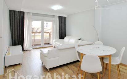 Living room of Flat for sale in Gandia  with Air Conditioner, Heating and Balcony