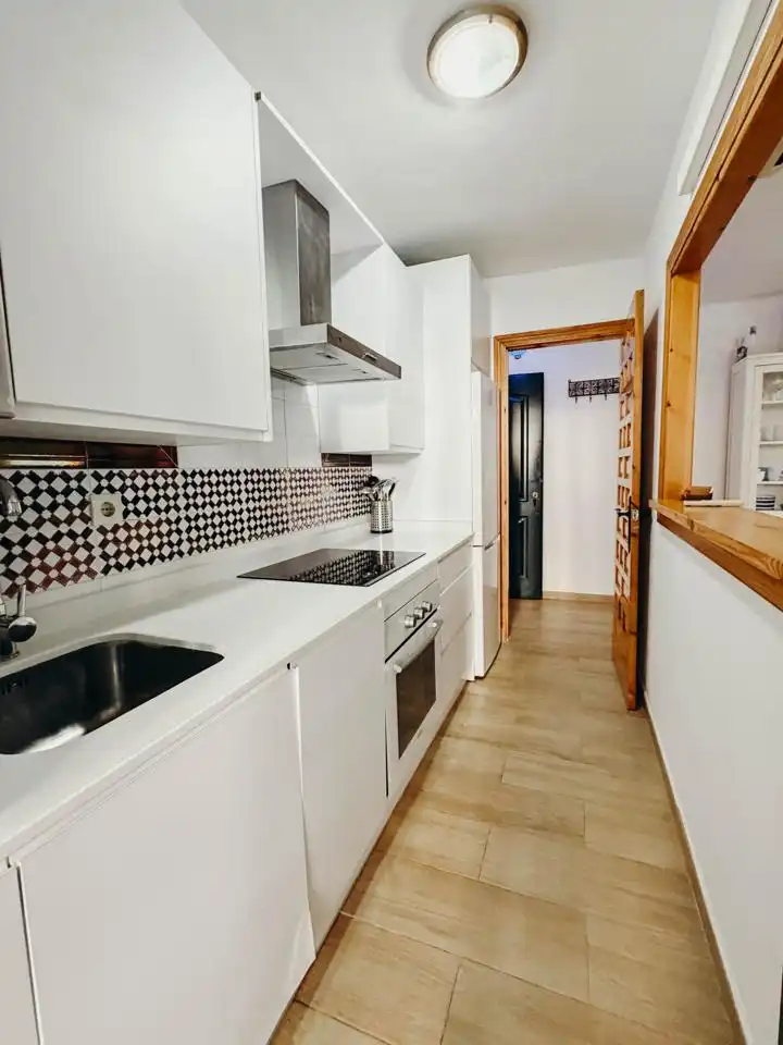 Cocina de Apartamento en venta en Zahara de los Atunes con Jardín privado, Terraza y Trastero
