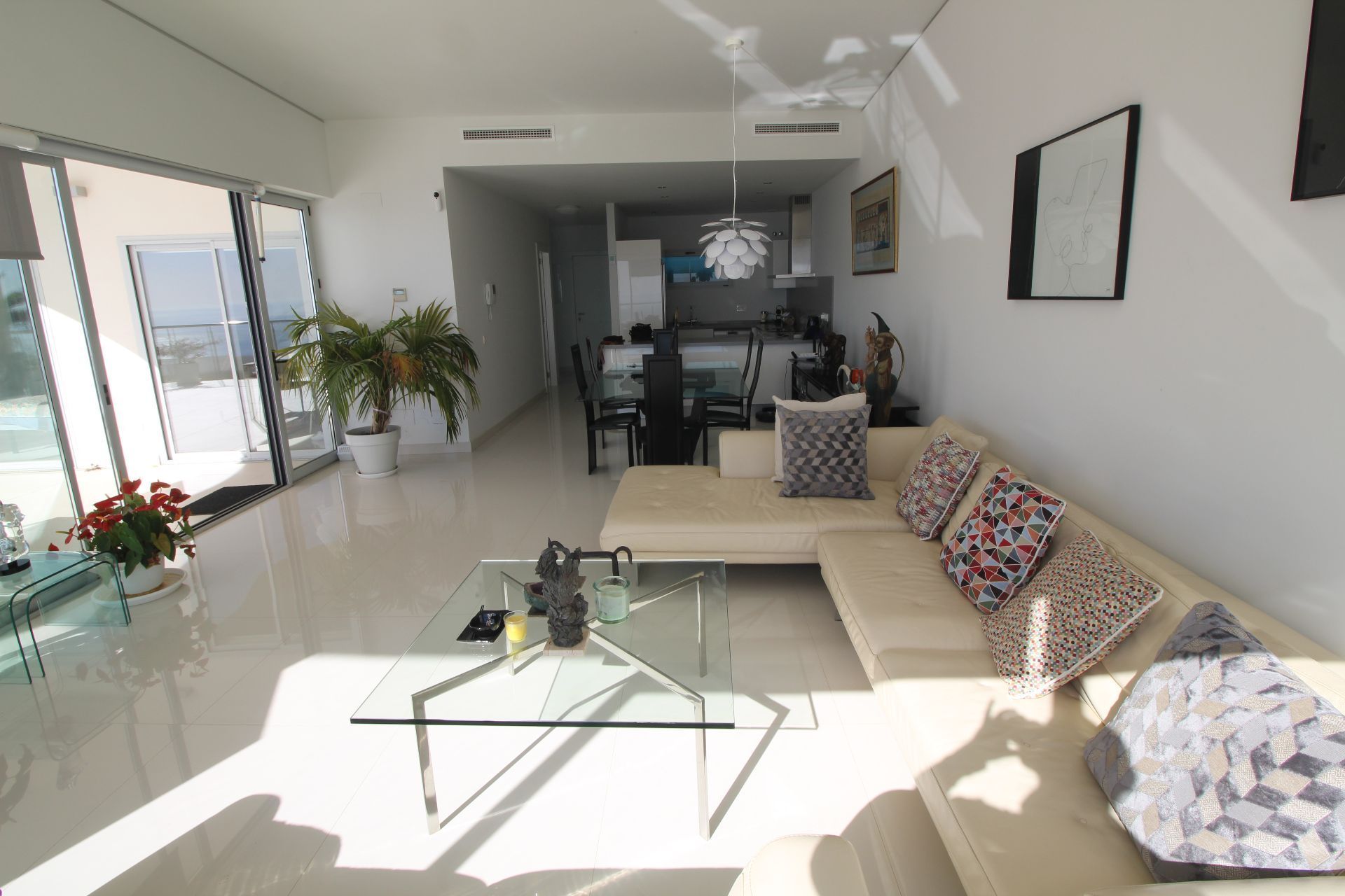Sala d'estar de Àtic en venda en Benalmádena amb Aire condicionat, Calefacció i Terrassa