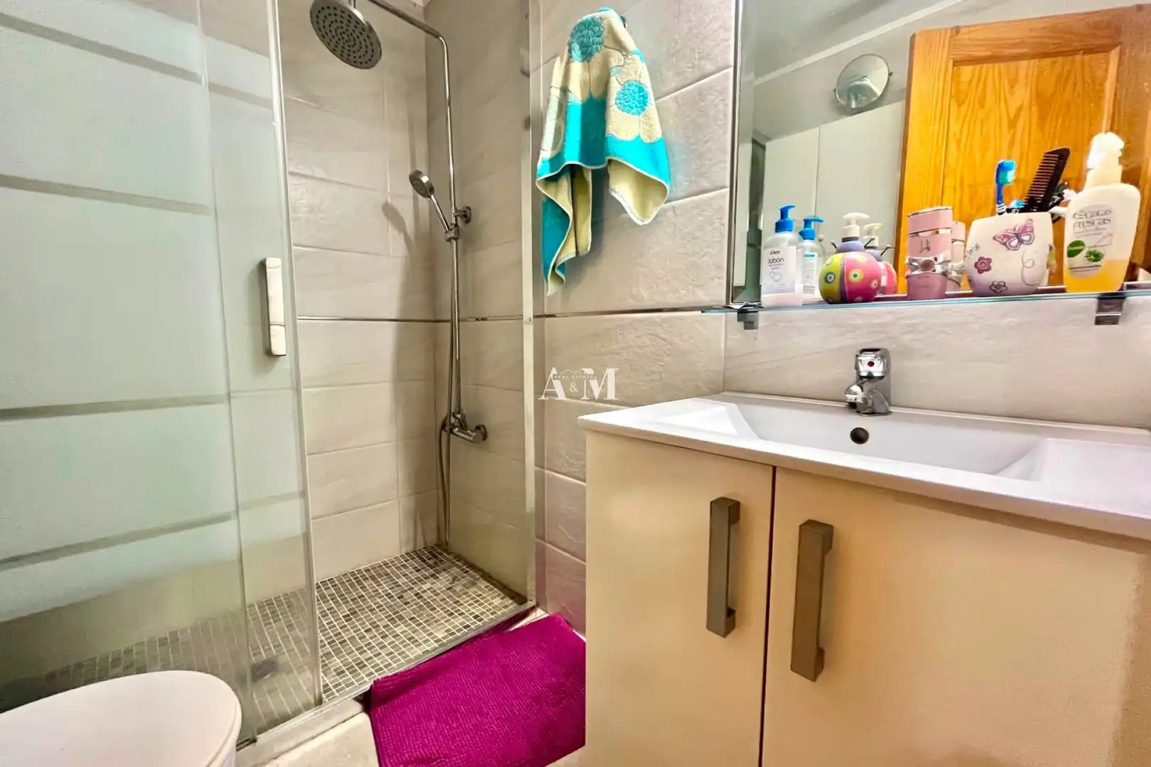 Baño de Planta baja de alquiler en Orihuela con Jardín privado, Terraza y Amueblado