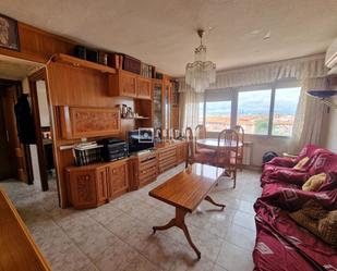 Sala d'estar de Pis en venda en  Madrid Capital amb Aire condicionat i Calefacció