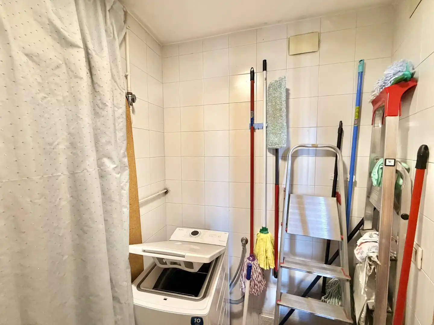 Baño de Piso en venta en Figueres con Calefacción, Terraza y Horno
