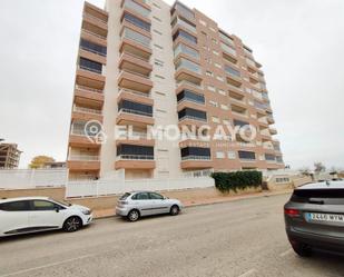 Vista exterior de Apartament en venda en Guardamar del Segura amb Aire condicionat, Calefacció i Jardí privat