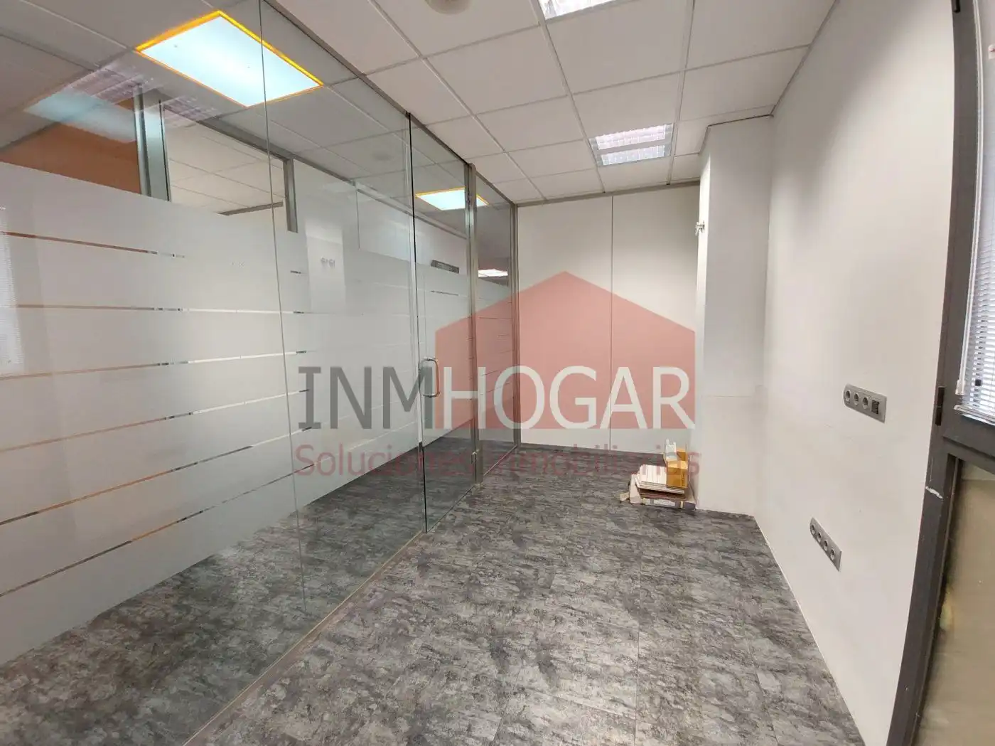 Büro zum Verkauf in Arévalo mit Klimaanlage