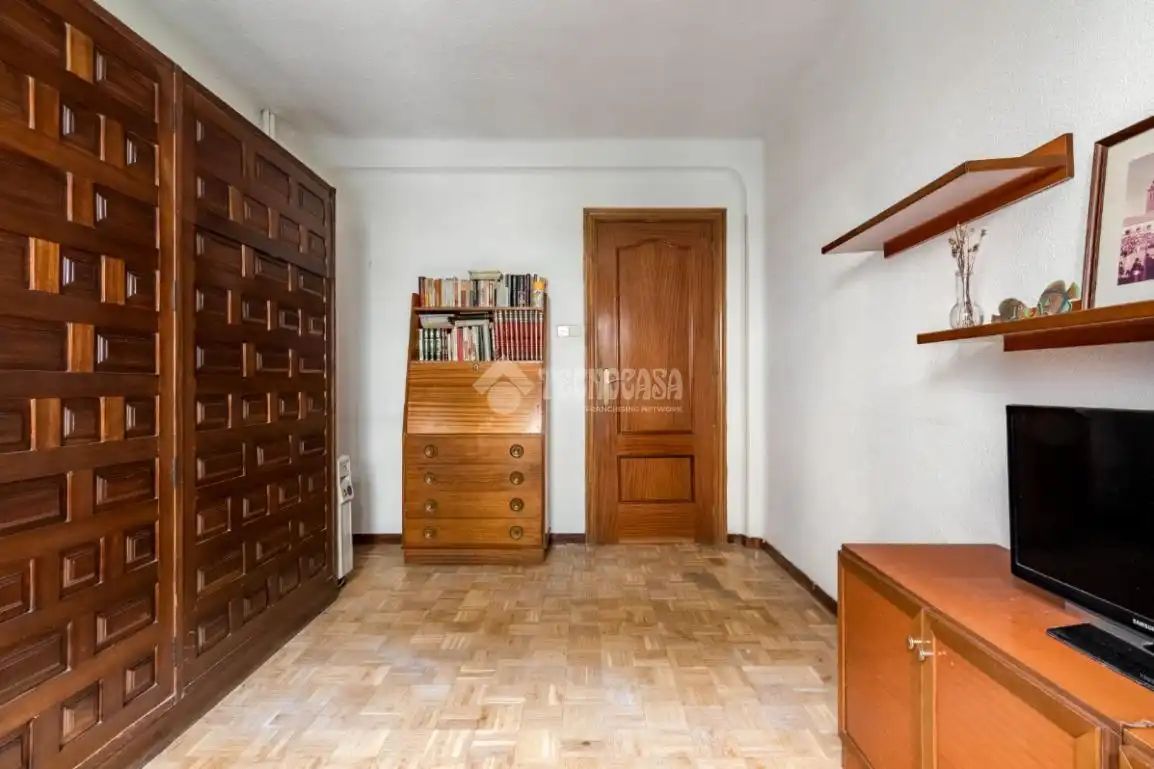 Habitación de Piso en venta en Madrid