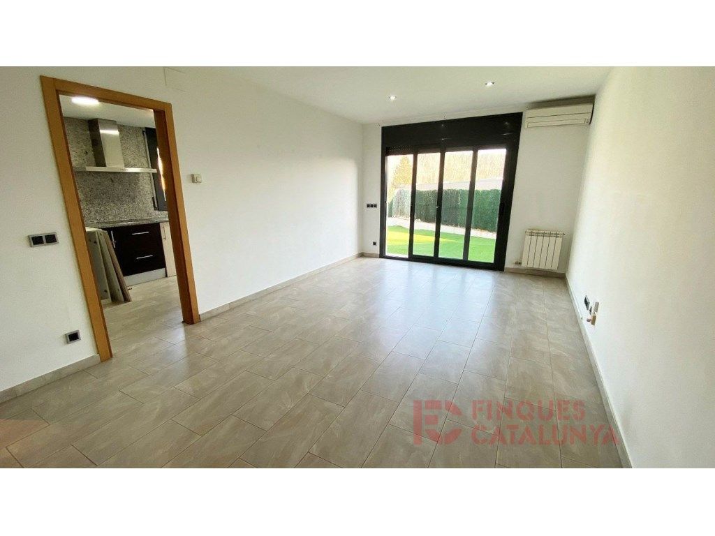 Sala d'estar de Casa o xalet en venda en Sant Julià del Llor i Bonmatí amb Aire condicionat