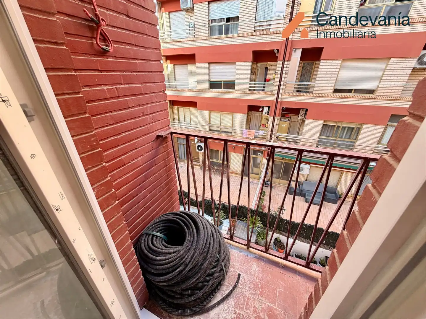 Terrassa de Pis en venda en Zaragoza amb Terrassa, Forn i Rentadora