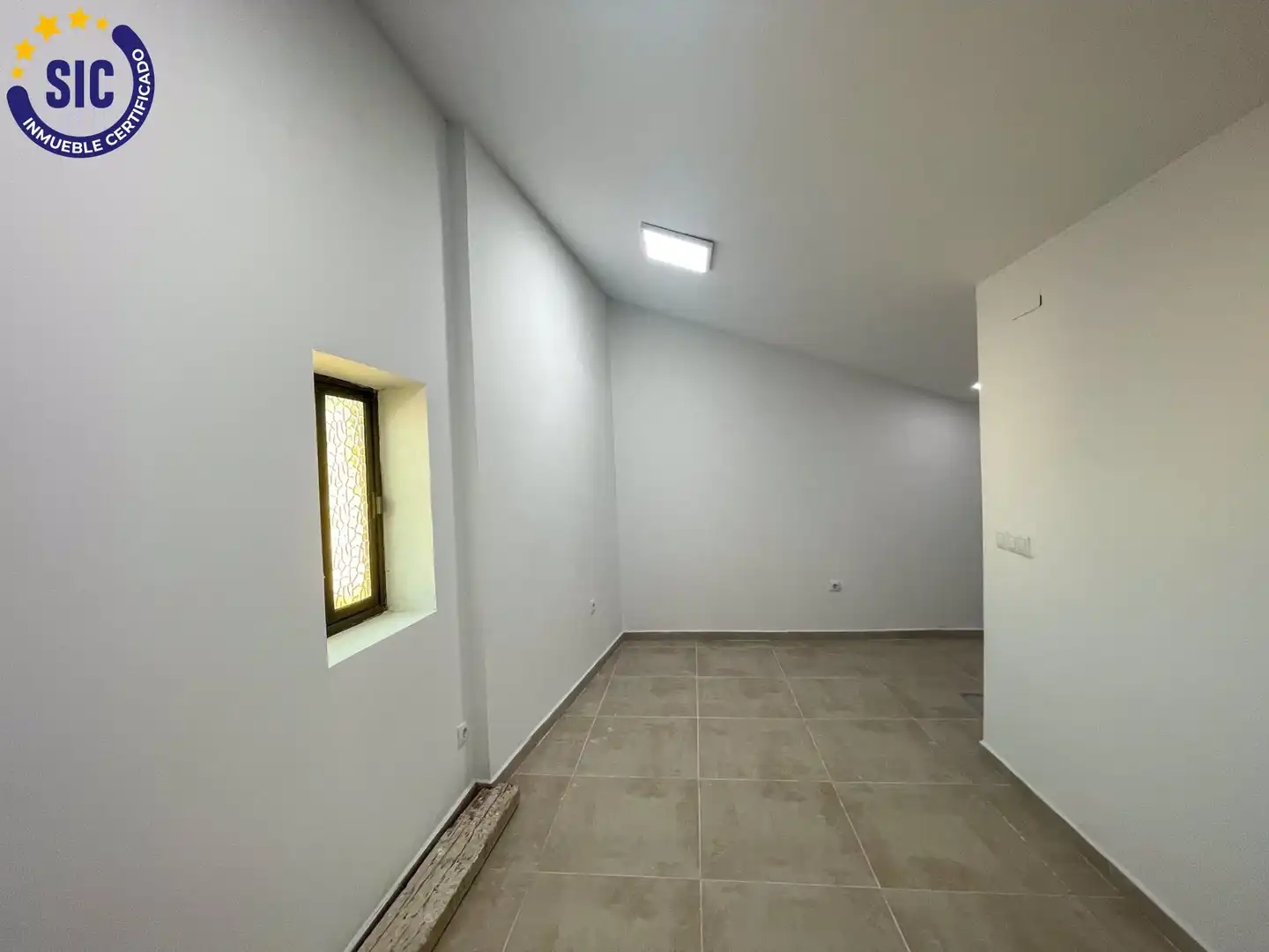 Houses for sale in Requena  with Balcony