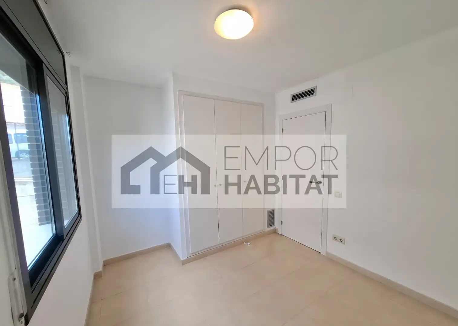 Bedroom of Apartments for sale in Llançà  with Air Conditioner, Heating and Terrace