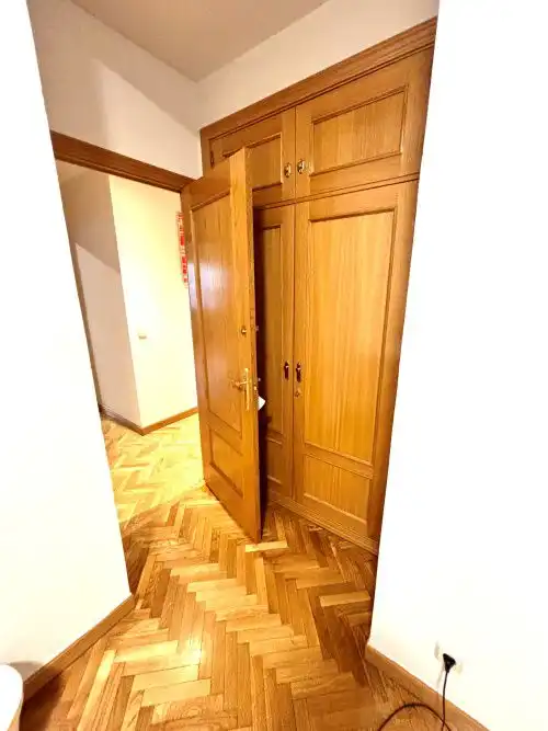 Flat for rent in Madrid  with Air Conditioner, Heating and Parquet flooring