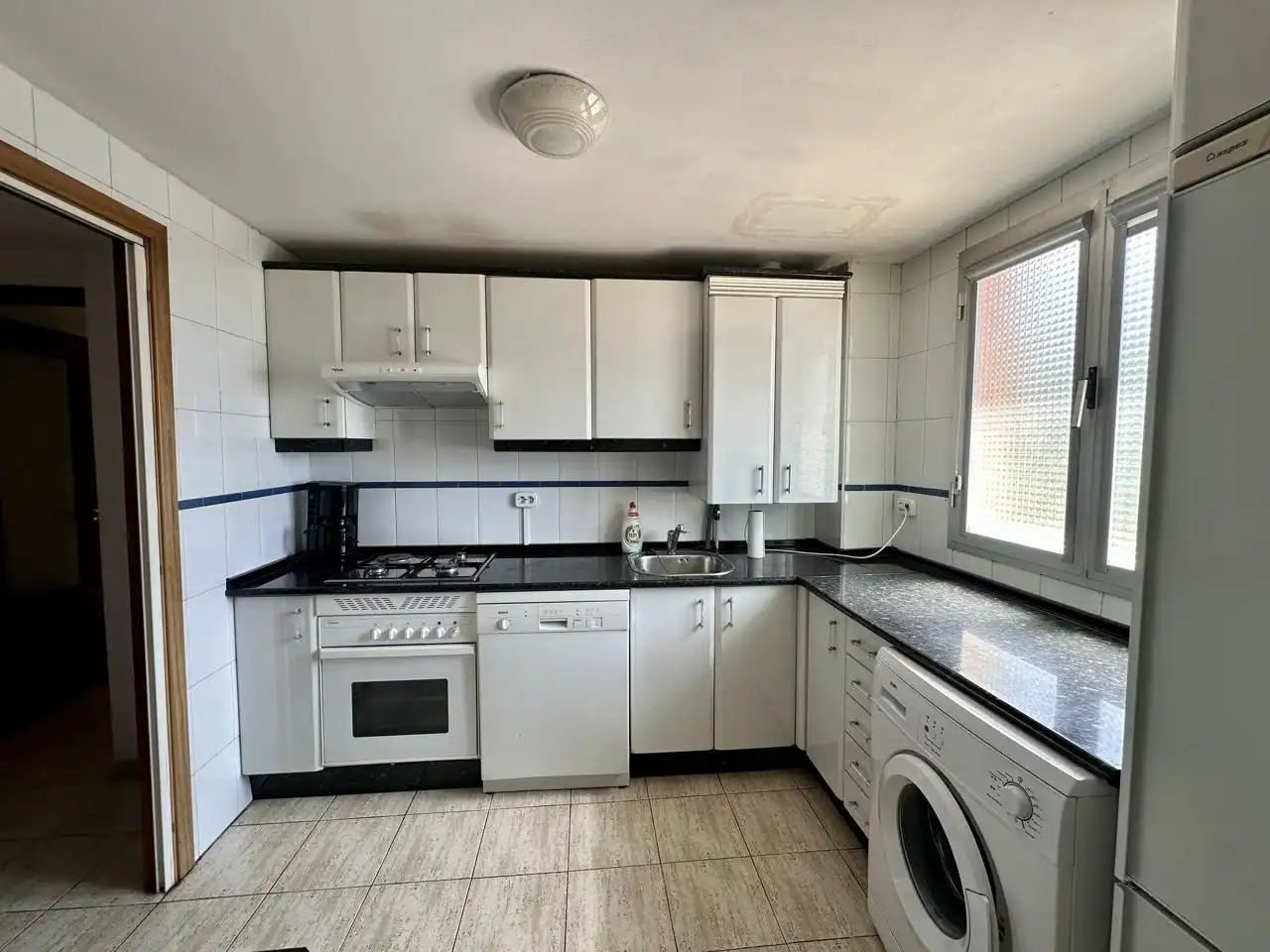 Cocina de Piso en venta en Alcorcón con Calefacción