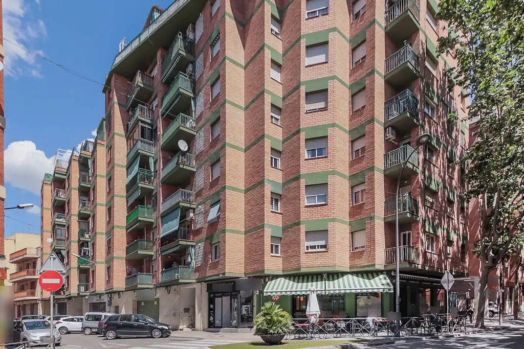 Appartement avec ascenseur à vendre à C/ Monestir de Poblet, Nº 32