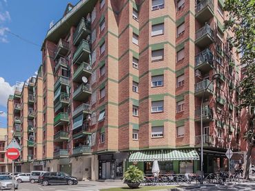 Flat with lift for sale in C/ Monestir de Poblet
