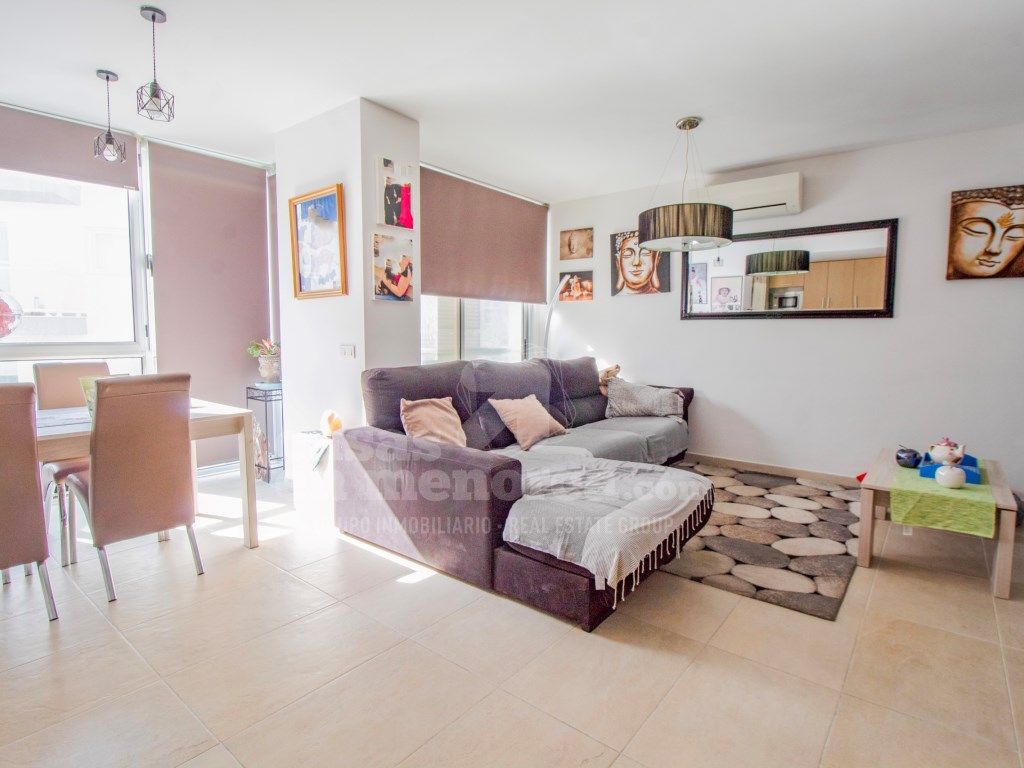 Living room of Flat for sale in Maó  with Air Conditioner and Terrace