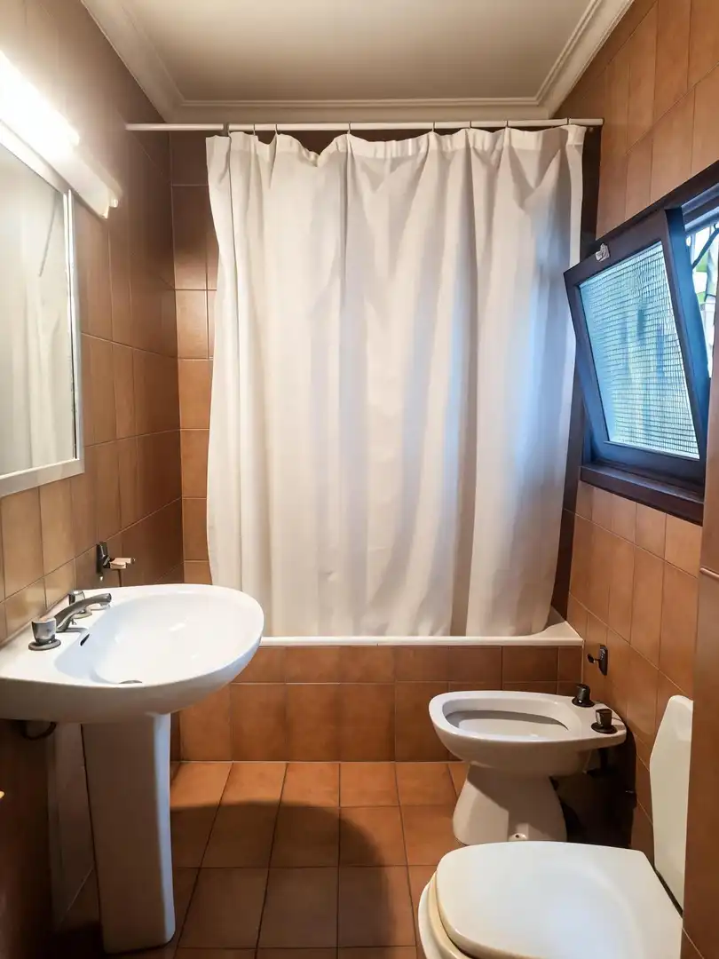 Baño de Piso en venta en Valencia con Aire acondicionado, Calefacción y Parquet