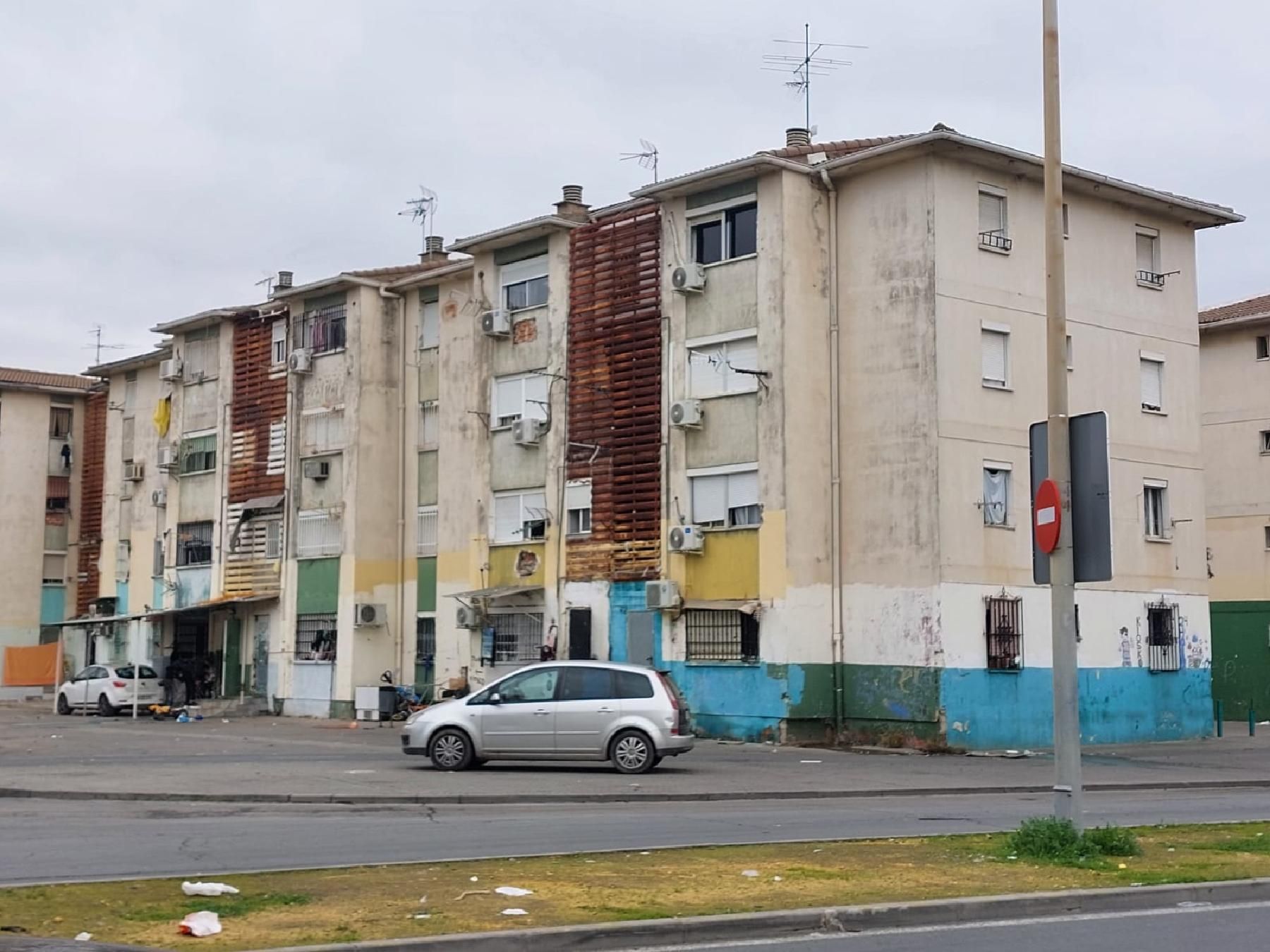 Vista exterior de Pis en venda en  Sevilla Capital