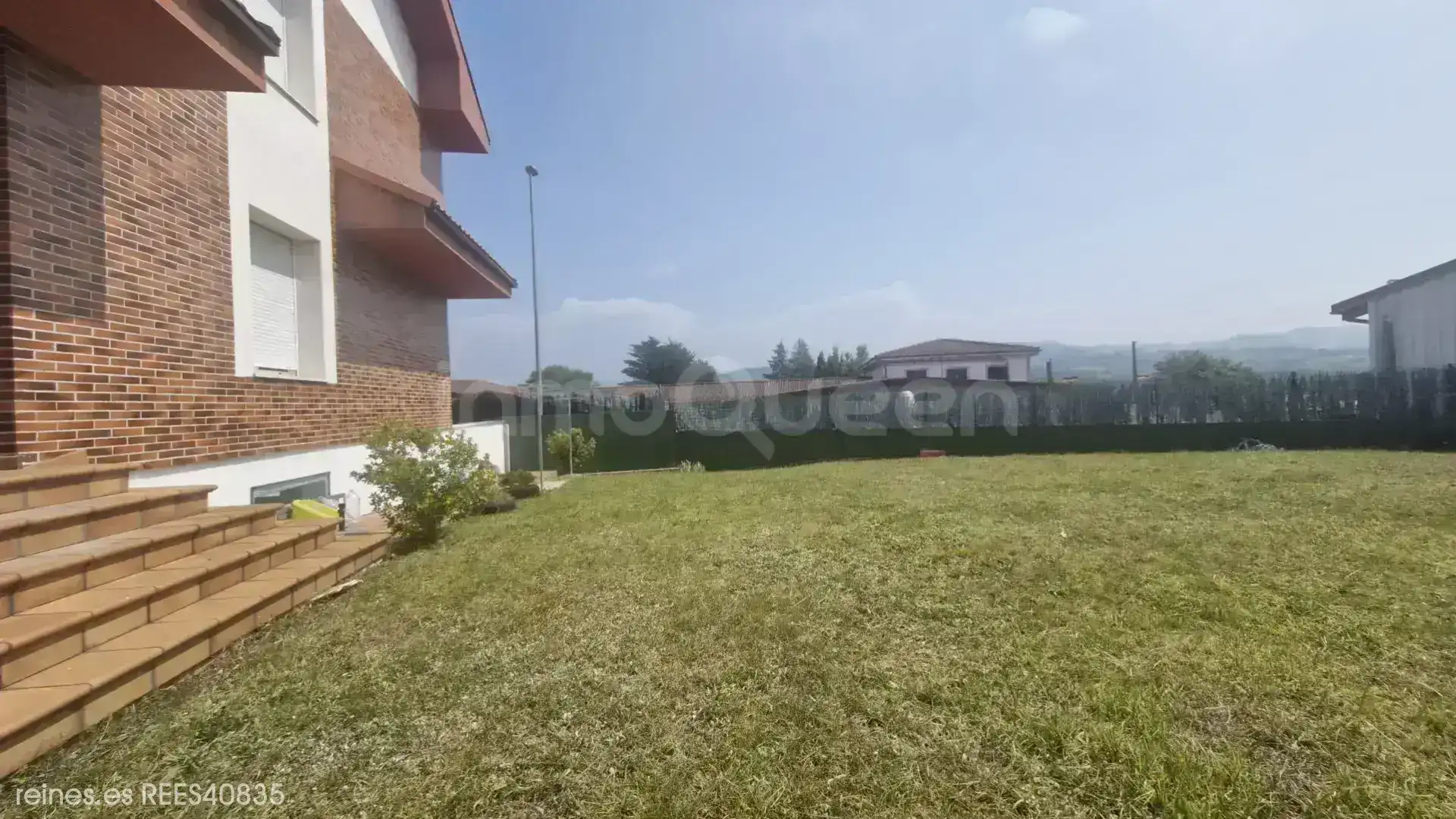Casa adosada en venda en Siero amb Calefacció, Jardí privat i Terrassa