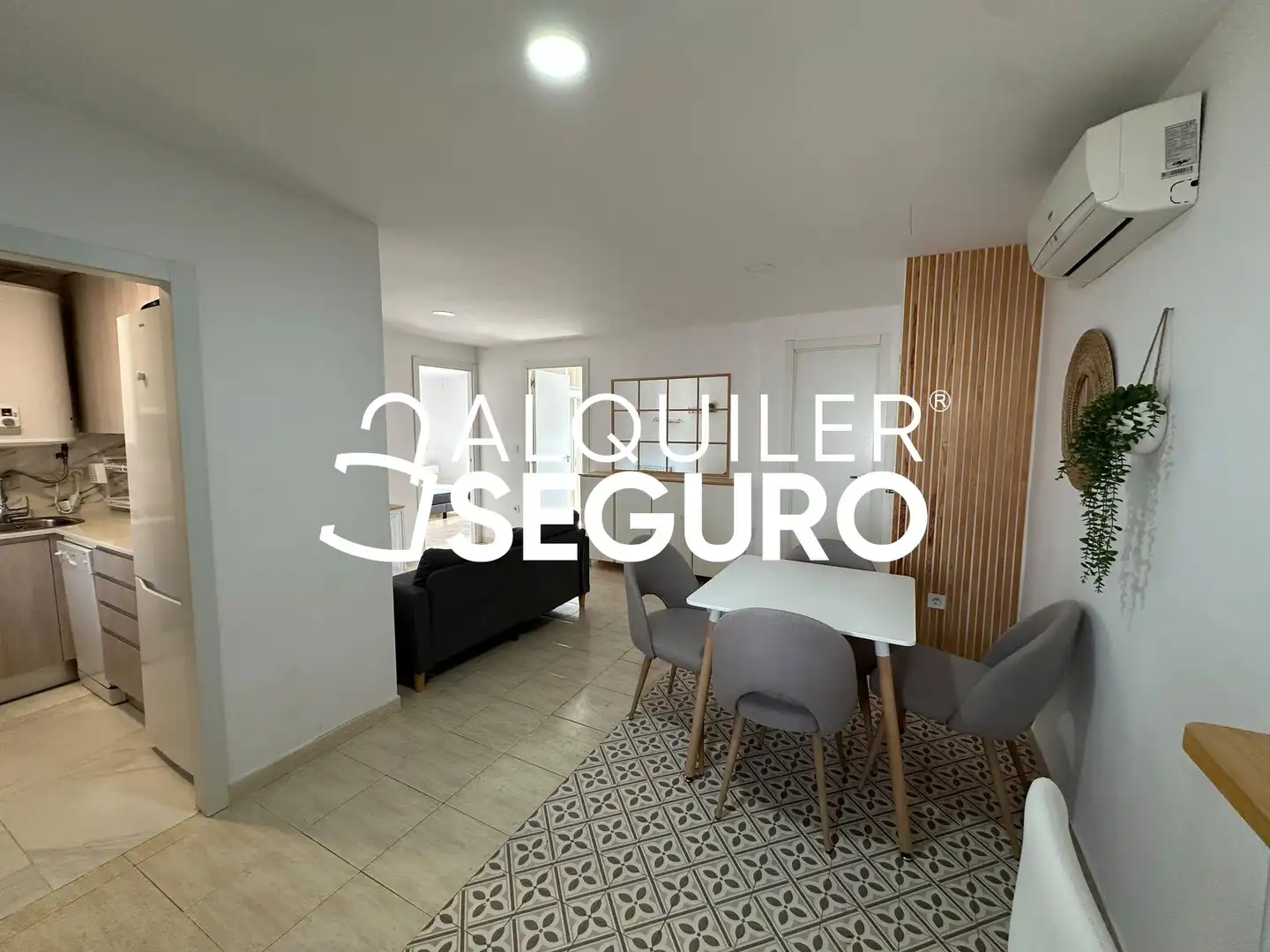 Vista exterior de Piso de alquiler en Madrid con Aire acondicionado, Calefacción y Amueblado