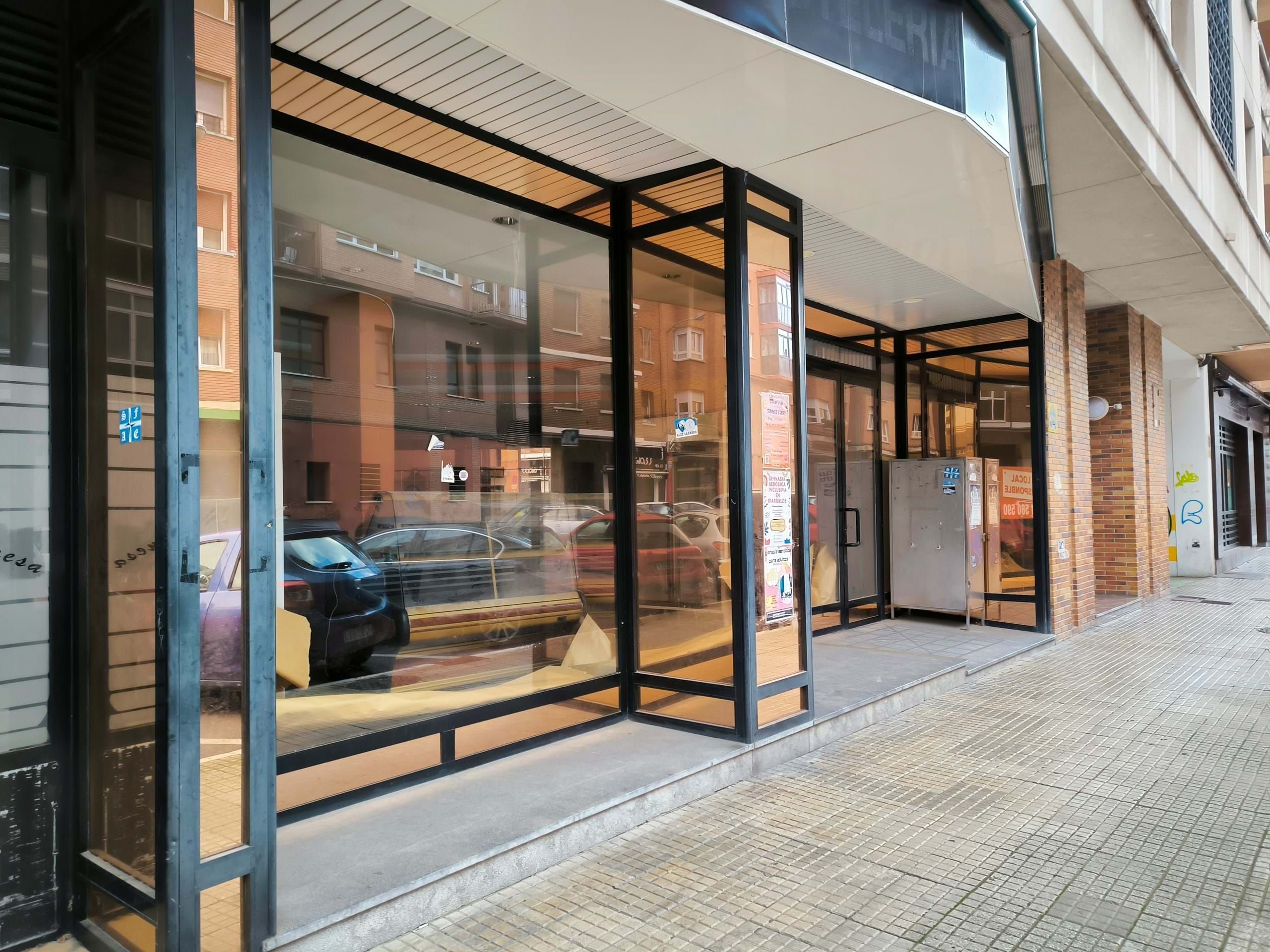 Exterior view of Premises to rent in Vitoria - Gasteiz