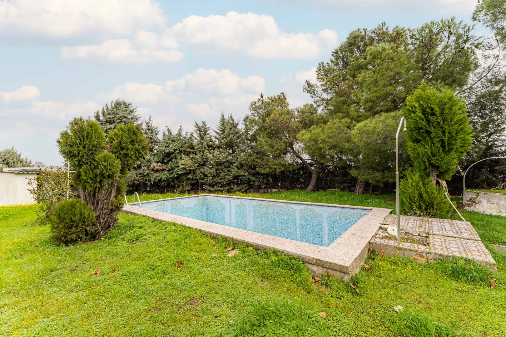 Piscina de Residencial en venda en El Álamo