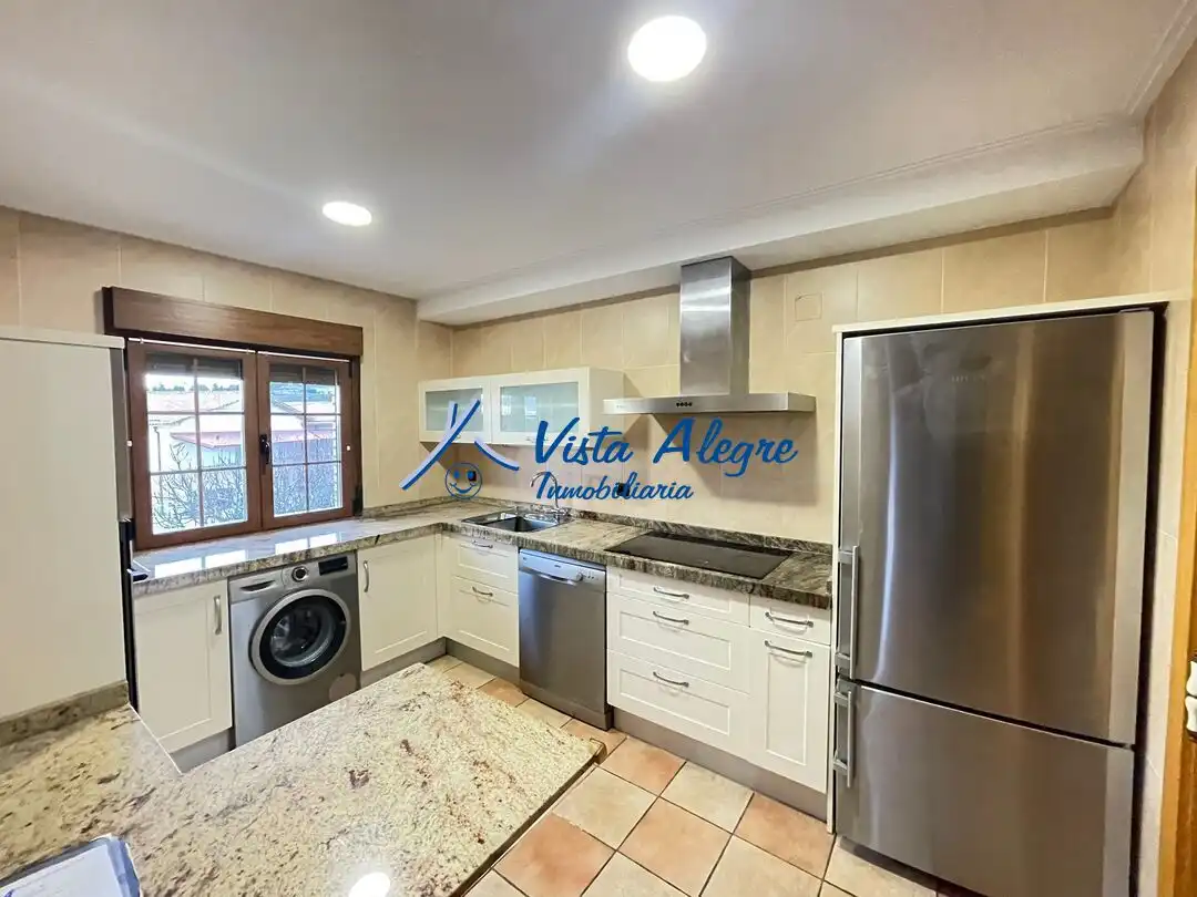 Cocina de Casa o chalet en venta en San Vicente de la Sonsierra con Calefacción, Jardín privado y Terraza