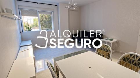 Photo 3 of Flat to rent in Parque de Cazorla, San Jerónimo - La Bachillera, Sevilla