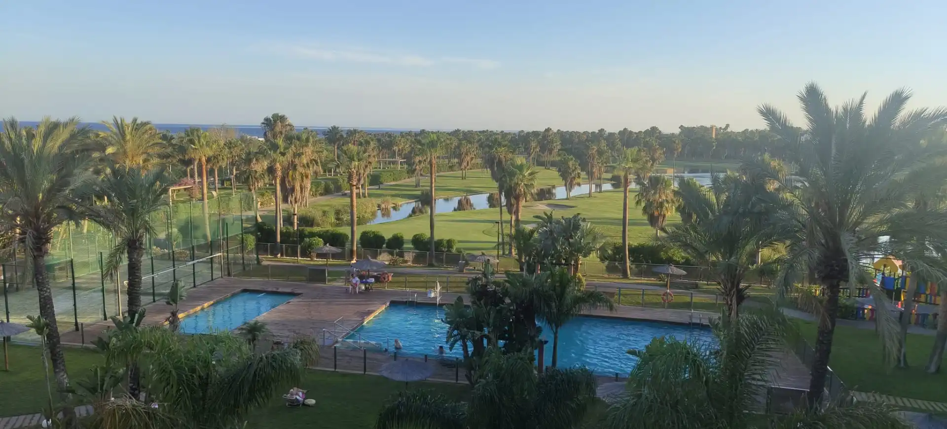 Piscina de Pis de lloguer en Motril amb Aire condicionat, Calefacció i Parquet