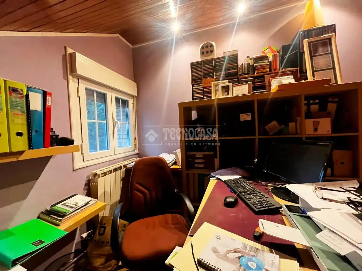 Casa adosada en venta en Sobradiel con Calefacción y Jardín privado