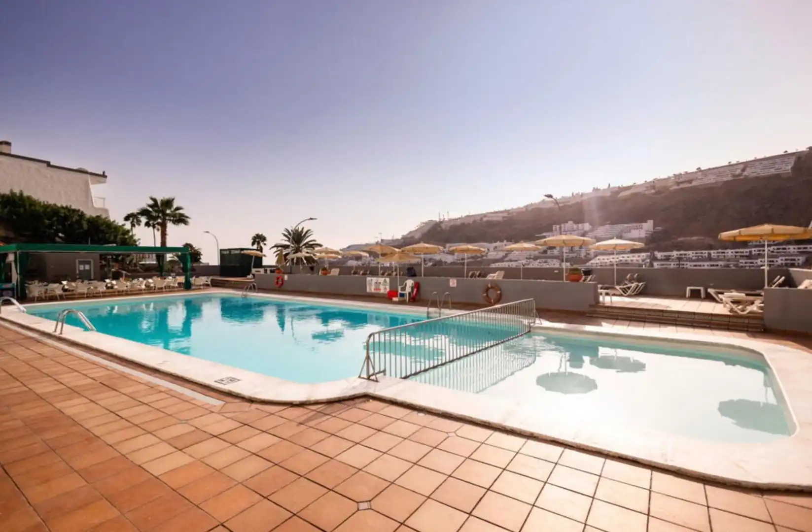 Piscina de Apartamento en venta en Mogán con Aire acondicionado, Terraza y Balcón
