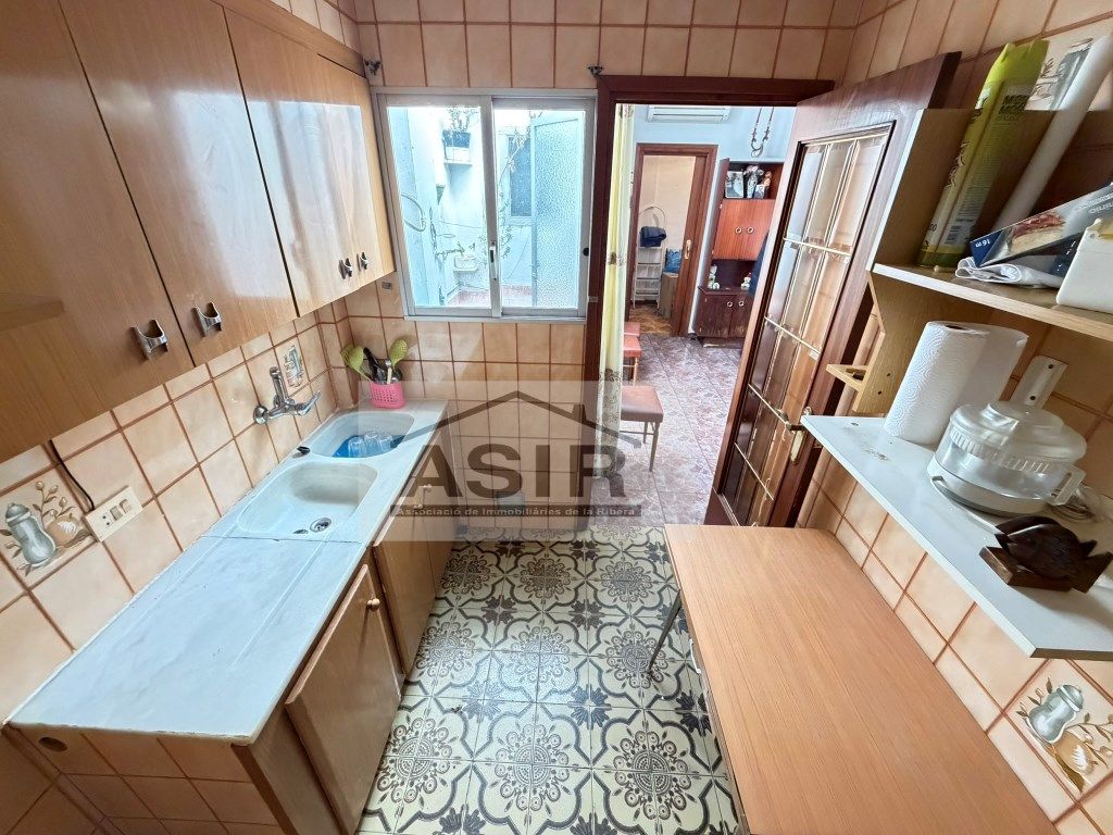Kitchen of House or chalet for sale in Alzira  with Air Conditioner and Terrace
