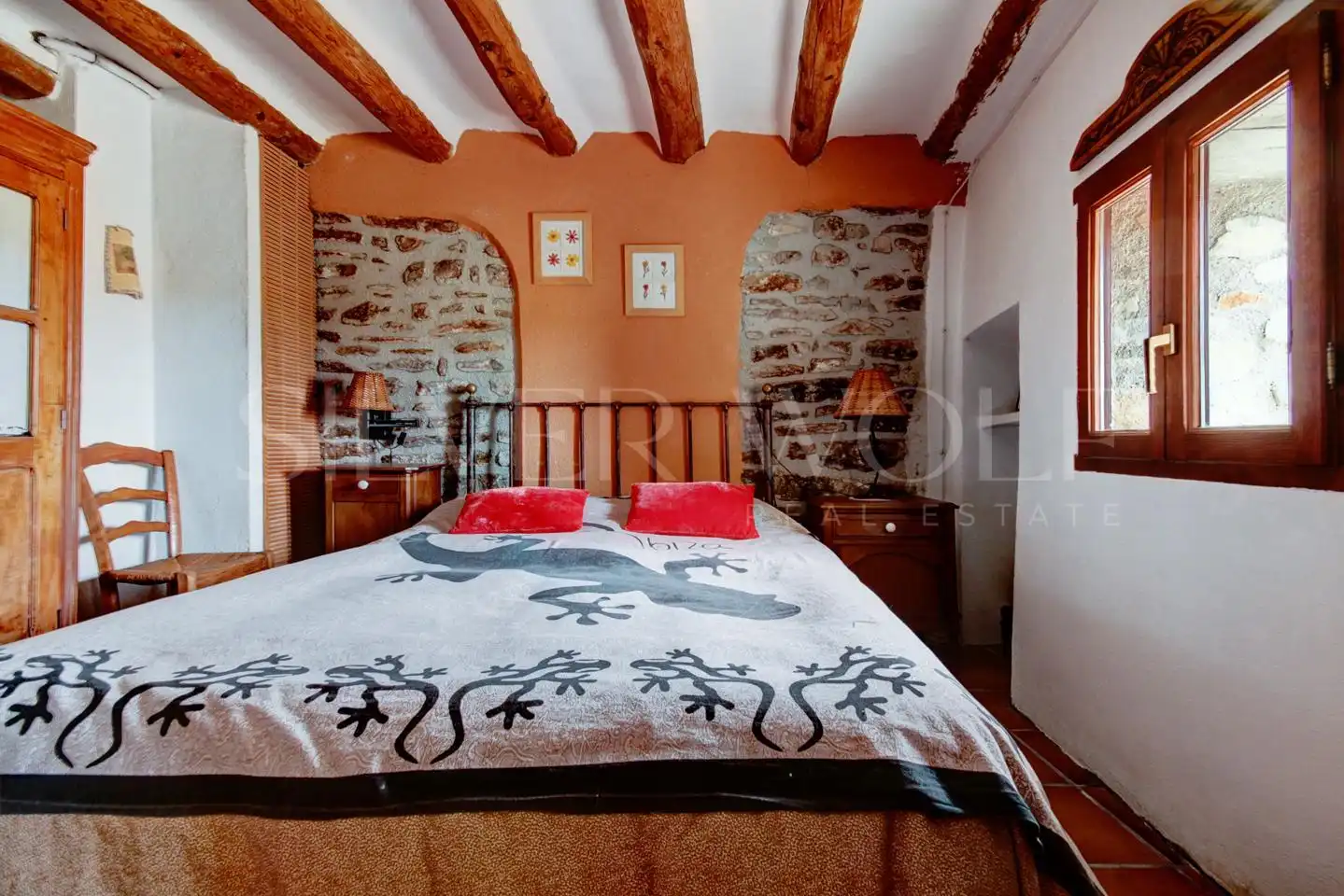 Habitación de Casa adosada en venta en Les Piles con Aire acondicionado y Alarma