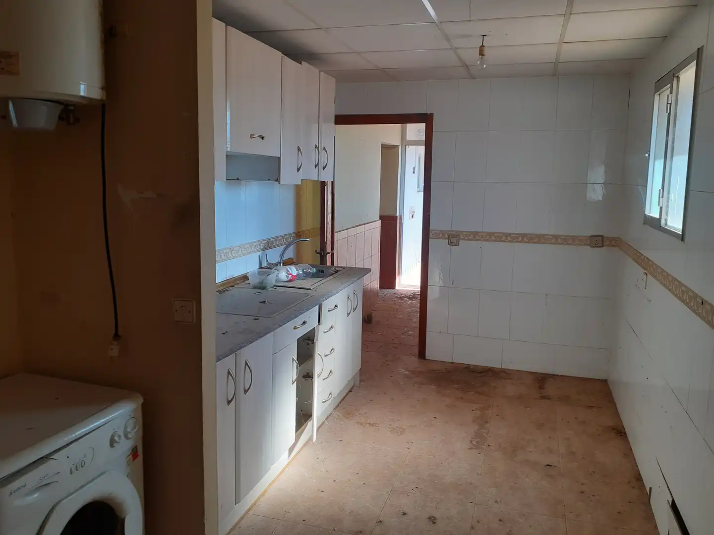 Kitchen of Houses for sale in Valenzuela de Calatrava  with Air Conditioner, Heating and Storage room