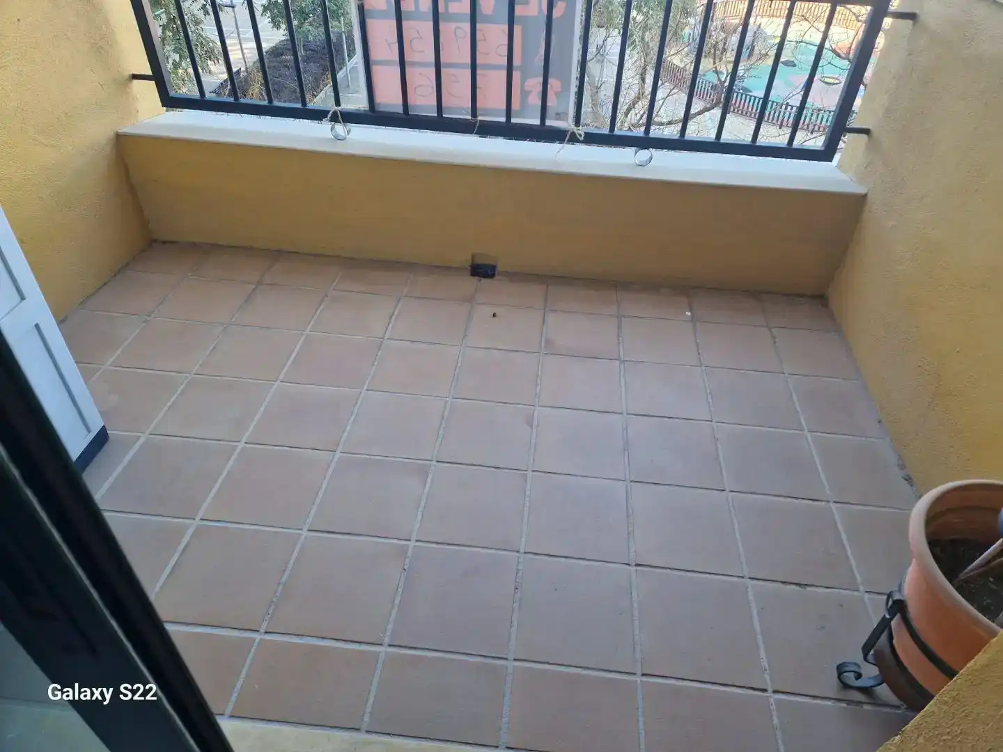 Balcony of Flat for sale in Estepona  with Air Conditioner, Swimming Pool and Balcony