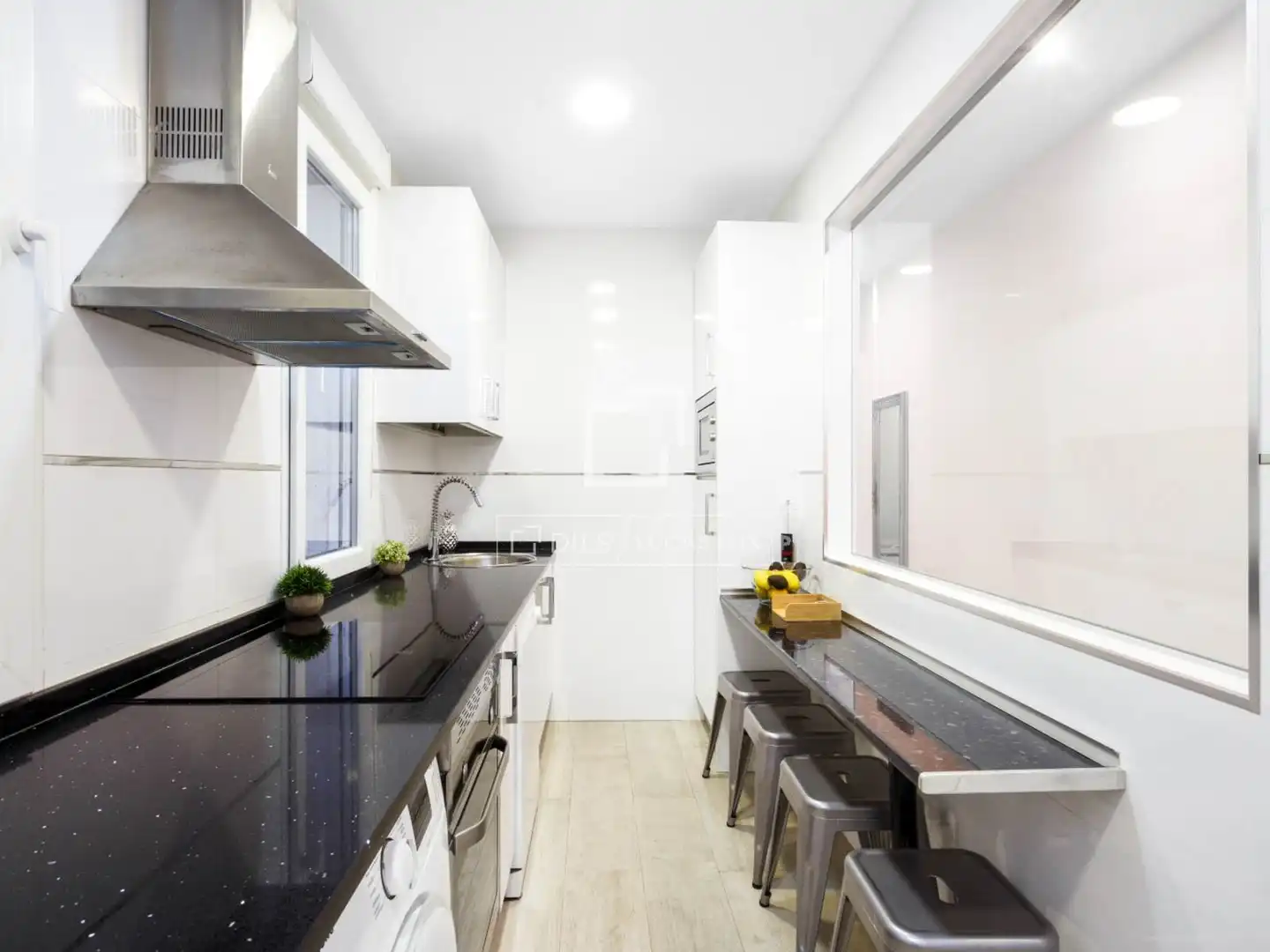 Kitchen of Flat for rent in Madrid  with Air Conditioner, Heating and Furnished
