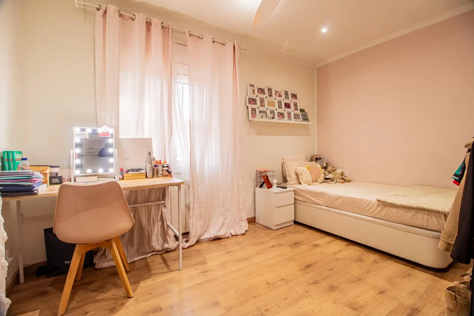 Habitación de Casa o chalet en venta en Cerdanyola del Vallès