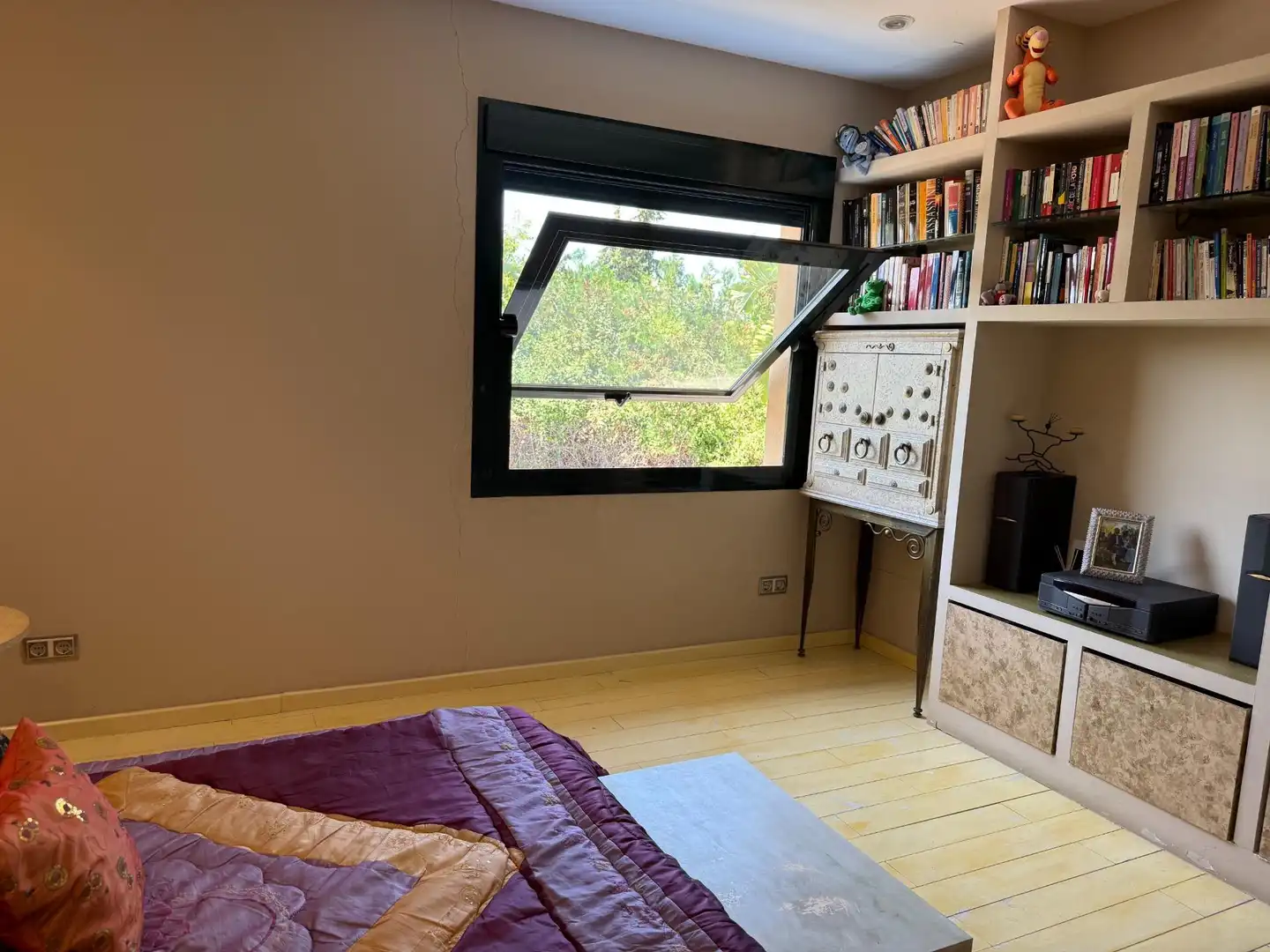 Habitación de Casa o chalet en venta en Gelves con Aire acondicionado, Jardín privado y Terraza