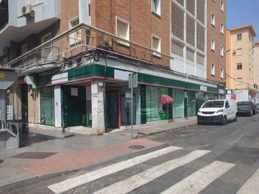 Local comercial en venta en Isla Chica