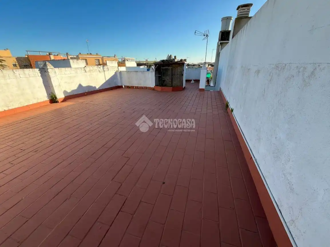 Terrassa de Casa o xalet en venda en Dos Hermanas