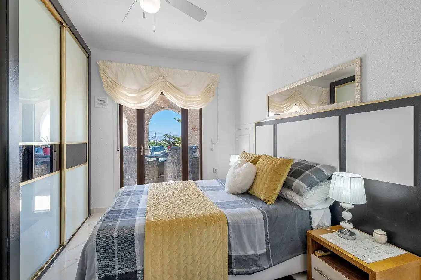 Habitación de Casa o chalet en venta en Callosa de Segura con Calefacción, Jardín privado y Terraza