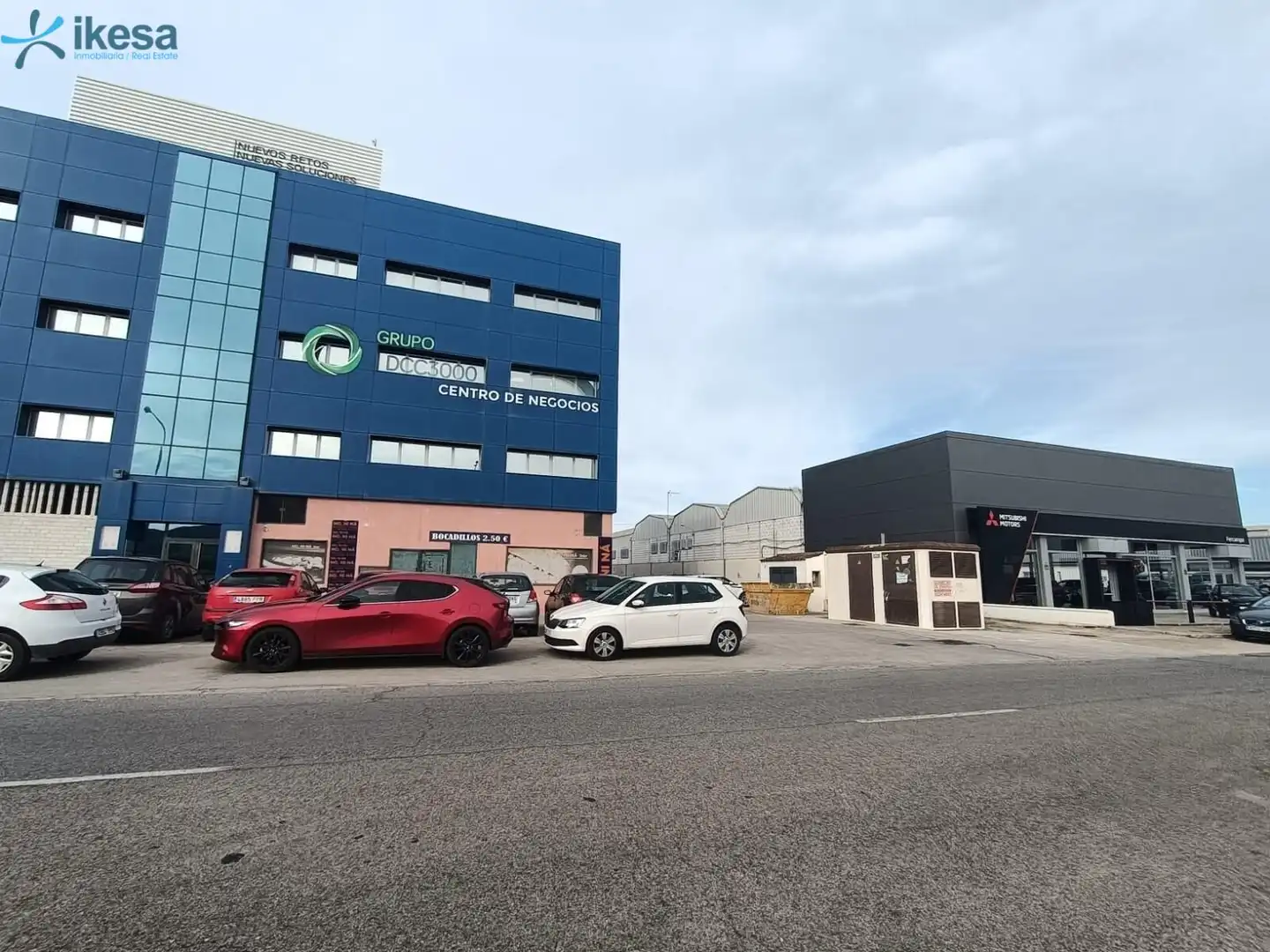 Garage for sale in INGENIERO JUAN CIERVA, Sector Sur