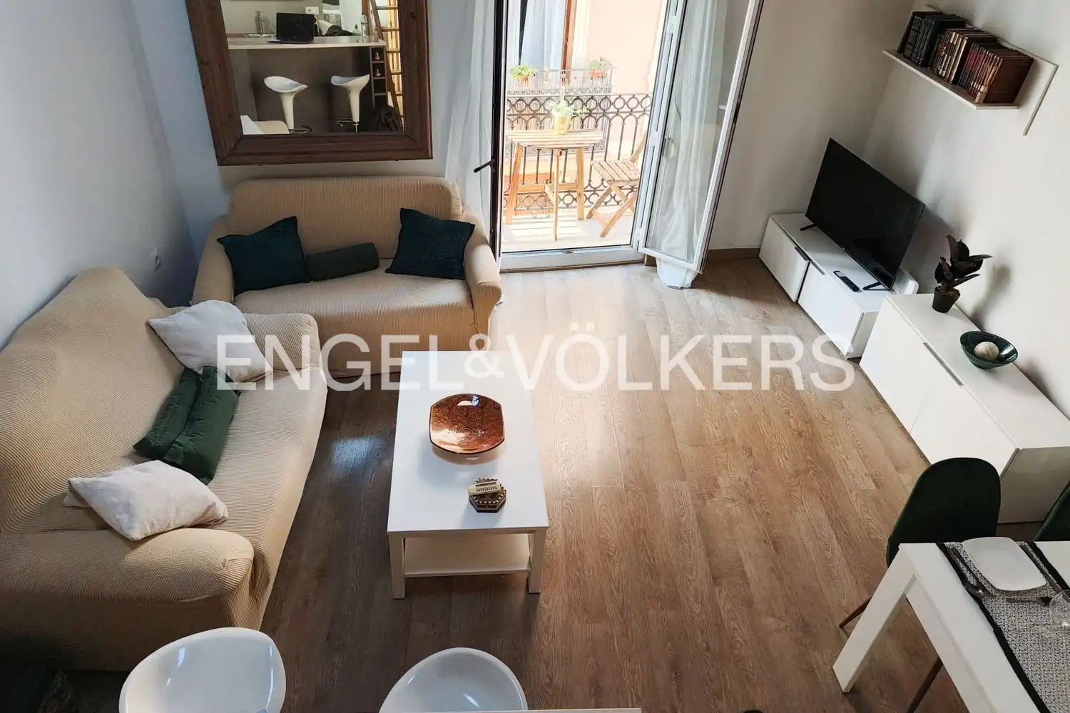 Wohnzimmer von Wohnung zum Verkauf in Valencia mit Klimaanlage, Heizung und Balkon