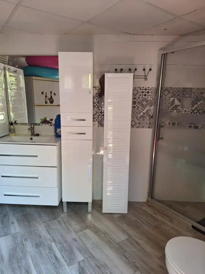 Baño de Casa o chalet en venta en Alcalá de Guadaira con Aire acondicionado, Jardín privado y Terraza