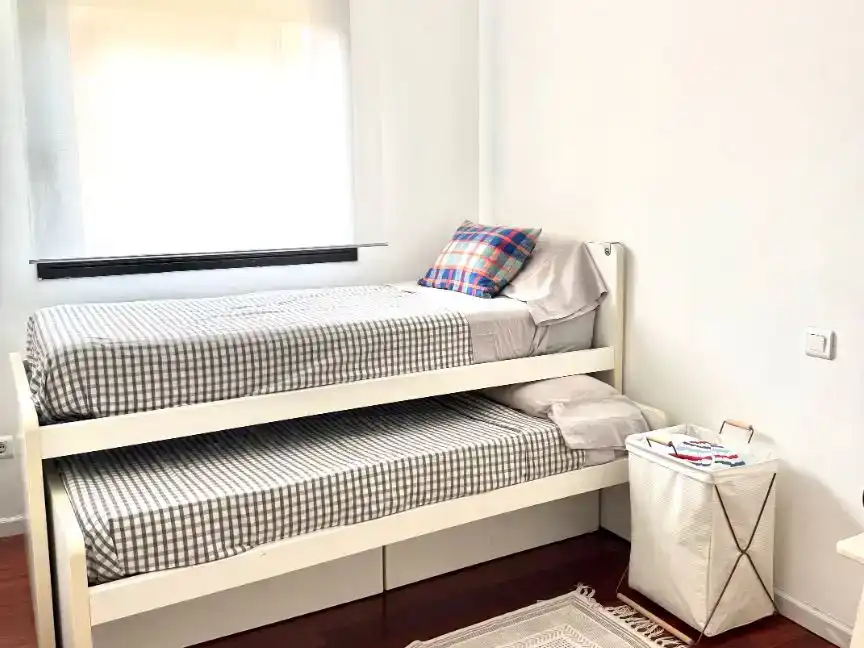 Habitación de Piso en venta en Santander con Balcón