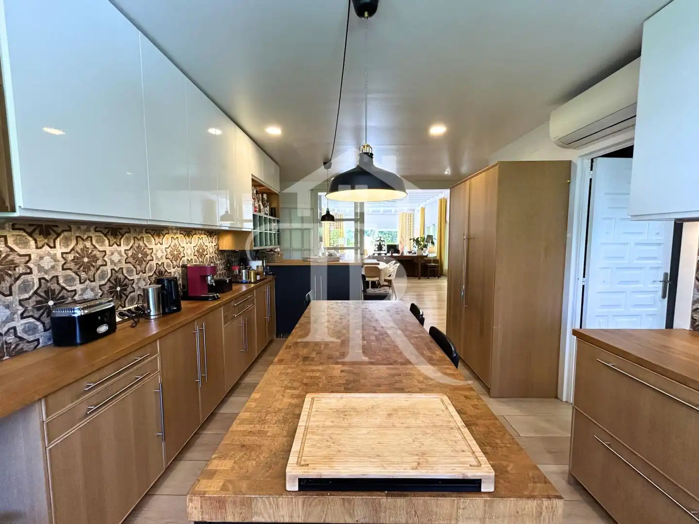 Cocina de Casa o chalet en venta en Roda de Berà con Aire acondicionado, Calefacción y Jardín privado